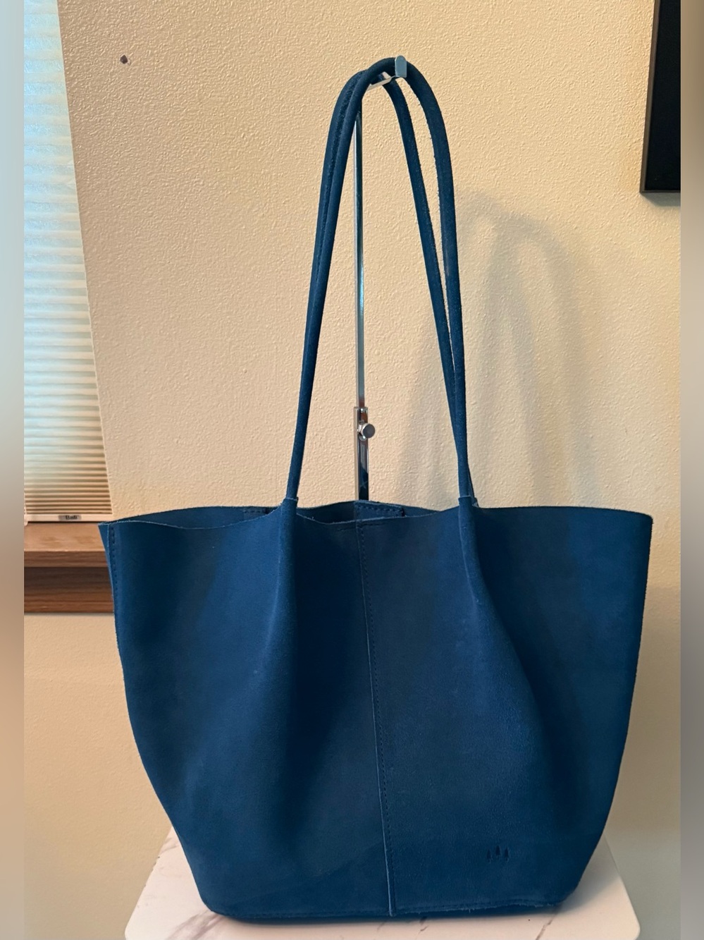 Portland Leather Company Oversized Devan Bucket Tote, Mariner Blue, Suede, EUC